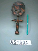 藏品(阿庫巴守護神木雕偶)的圖片